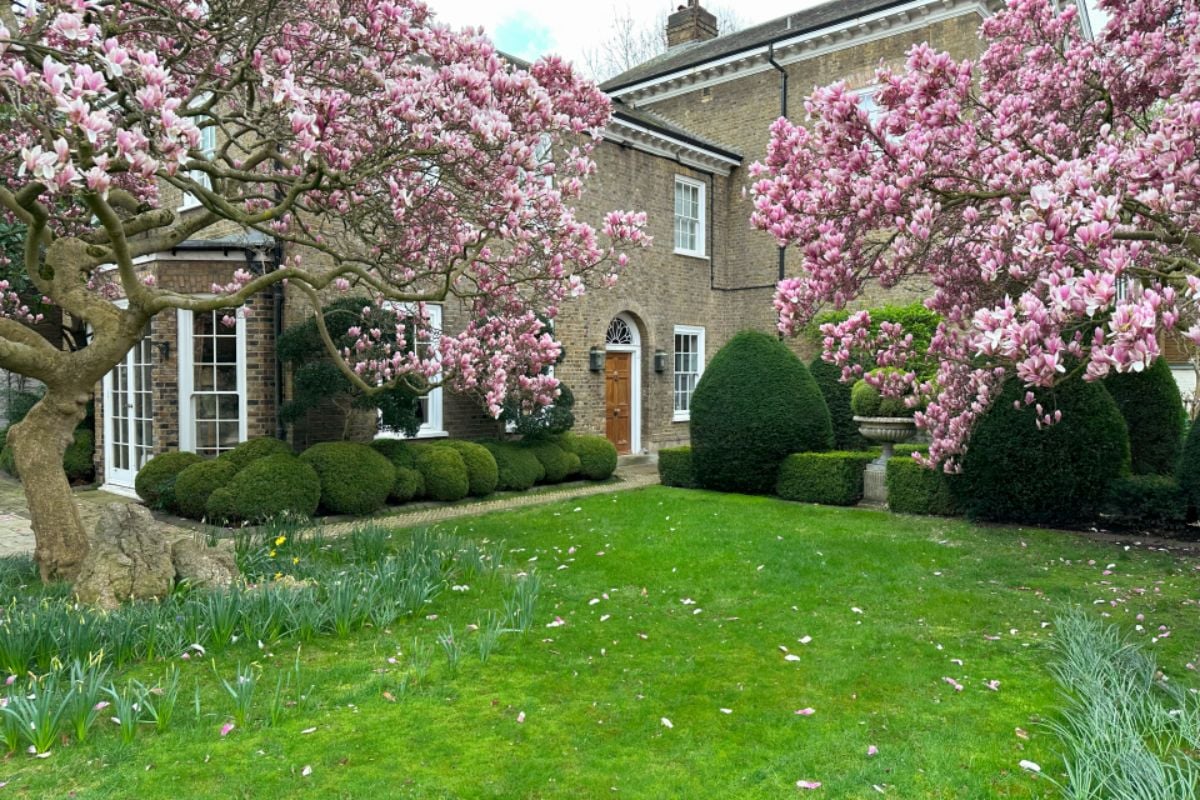 Freddie Mercury’s London Home