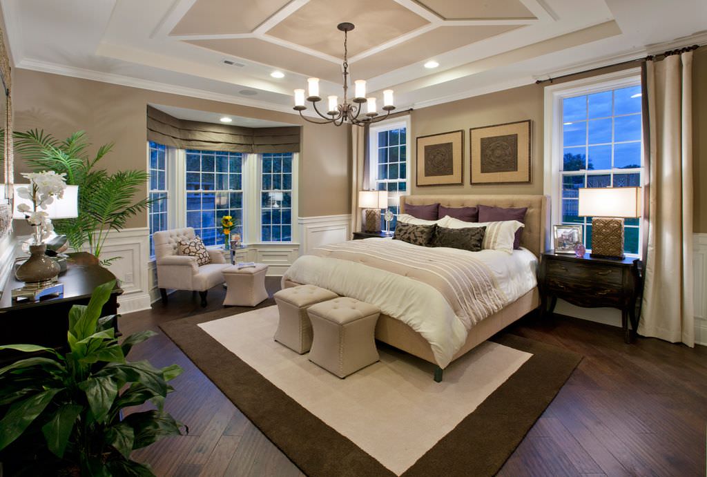 22 Traditional Primary Bedroom Ideas Influenced by Timeless Design Elements