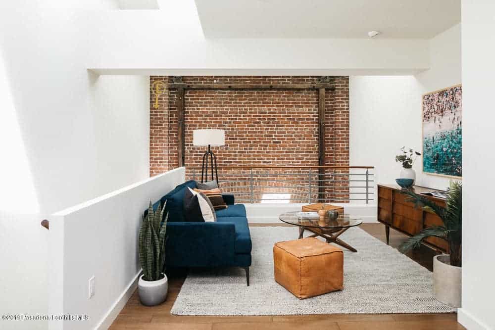 Former Sugar Beet Factory Transforms into an Award-winning Loft in LA’s Arts District