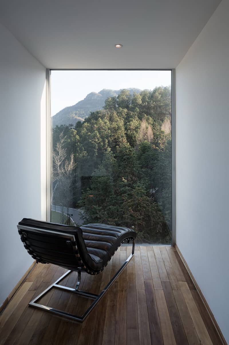 Terrific Tree House Design by Bengo Studio