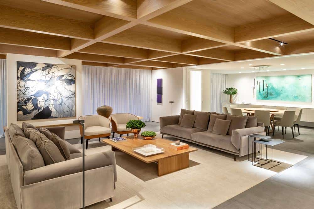 RBI Apartment by Coletivo Arquitetos