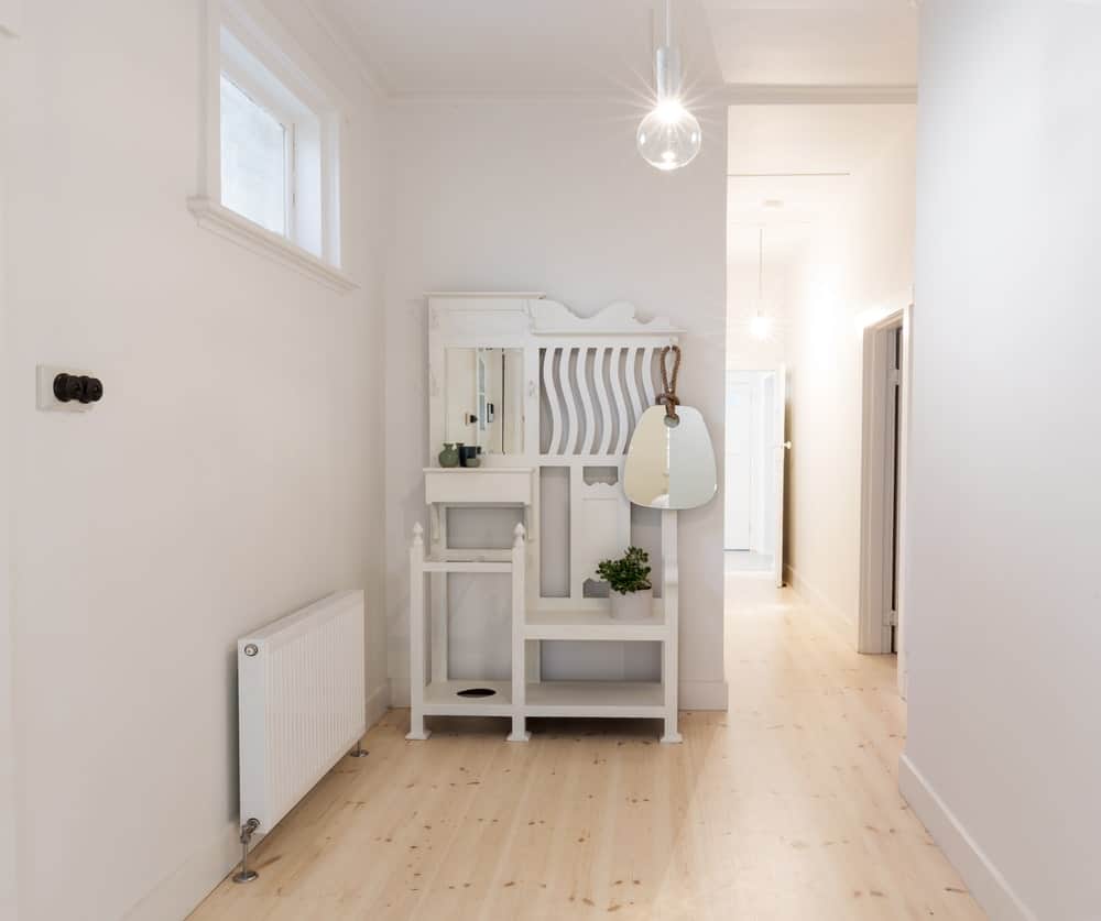 15 Beautiful Beach-Style Foyer Inspirations