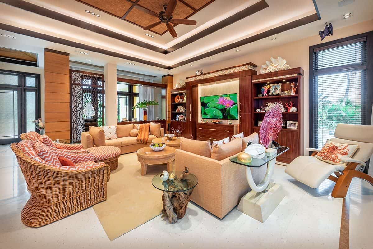 Energy-Efficient Luxury Coastal Style House