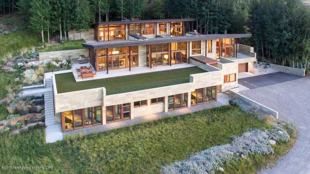 Contemporary Home in Jackson Hole Mountain