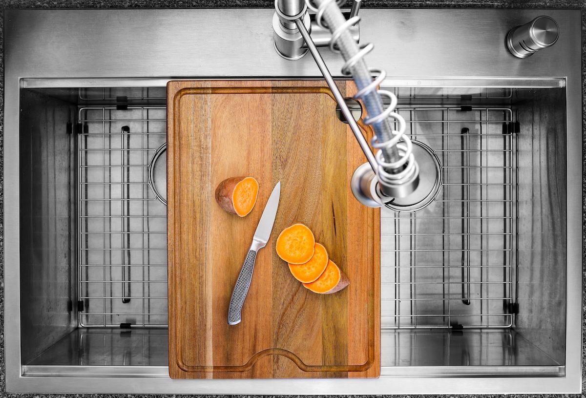 Why aren’t Kitchen Sink Workstations More Popular than they Are?
