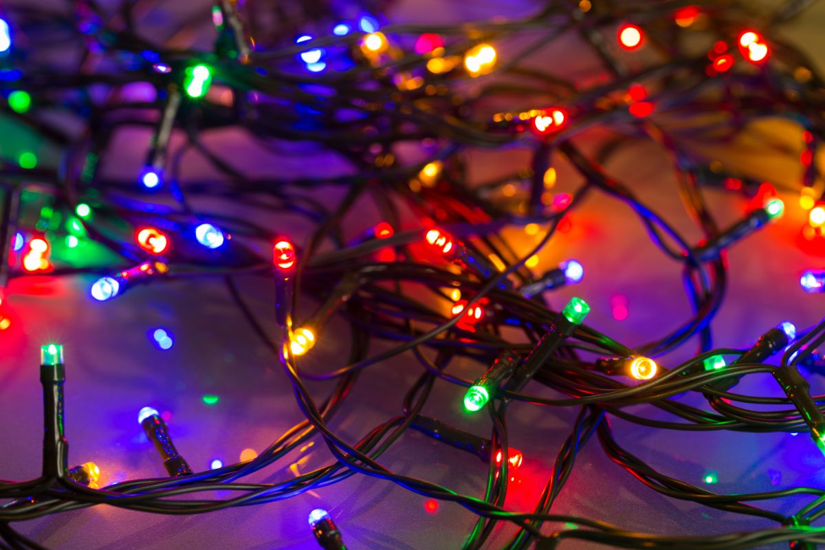 Why Do LED Lights Flicker? How to Avoid?