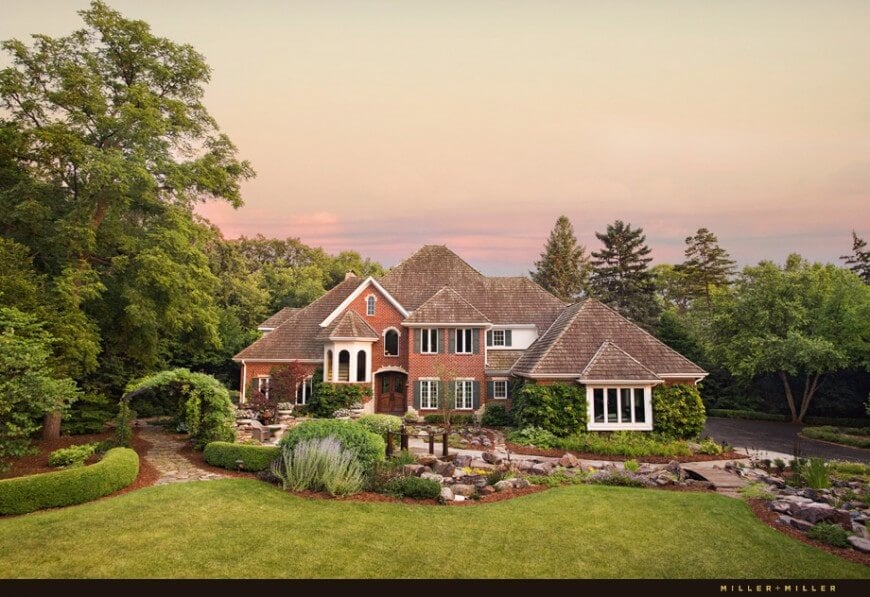 Magnificent Hobson Road Luxury Custom Home (Listed with Miller & Miller Real Estate)