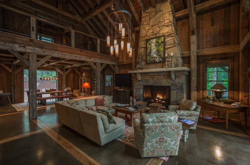 10 Rustic Houses (Our Favorites)