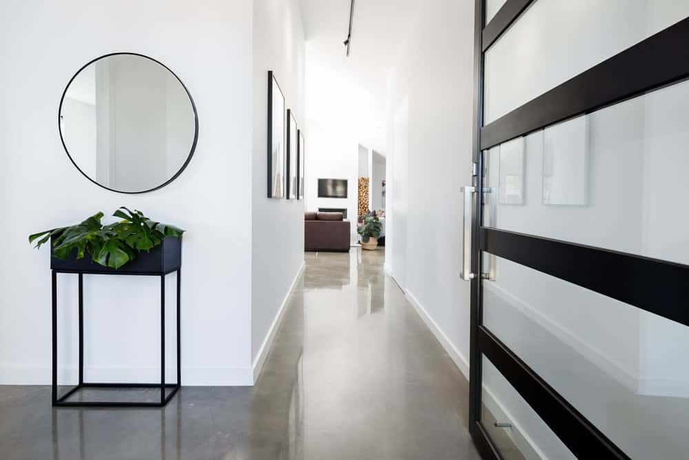 15 Splendid Scandinavian-Style Foyer Inspirations