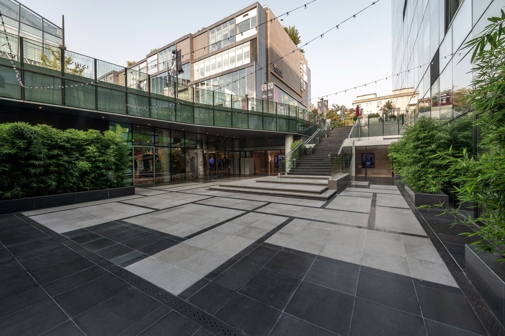 Commune at The Opposite House: Kokaistudios Reimagine a Contemporary Chinese Classic