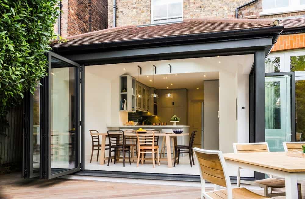 Victorian Townhouse by LLI Design