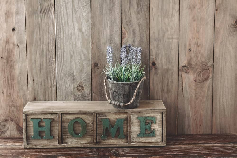 21 Wood Wall Art Ideas for the Perfect Rustic Look